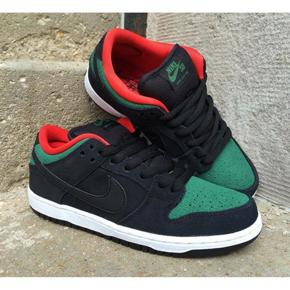 Nike Dunk Lo SB Reptile Gucci Colorway